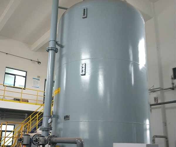 工業(yè)廢水處理現(xiàn)場 工業(yè)廢水處理現(xiàn)場